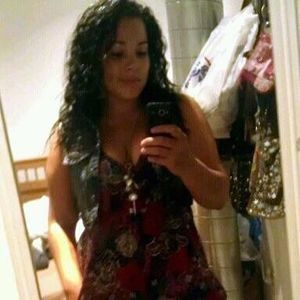 Meet your Posher, Elaine rosario